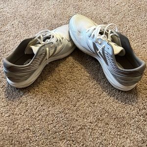 New Balance SpeedRide Strobe REVlite Men's Running Shoes